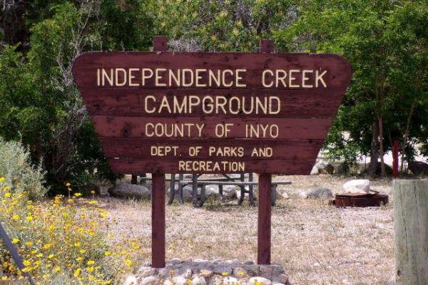 Picture of a sign for Independence Creek Campground